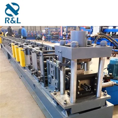 Meaisín foirmithe rolla racking